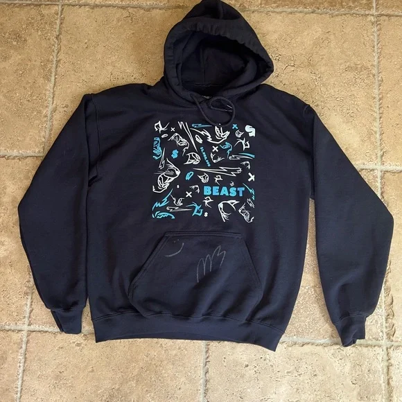 Mr beast signed hoodie new arrivals